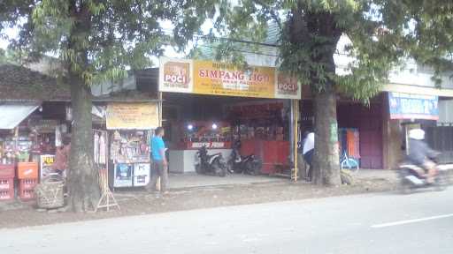 Rumah Makan Simpang Tigo 9