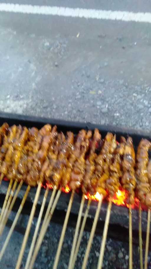 Sate Ayam Tunggal Rasa Bang Radi 1