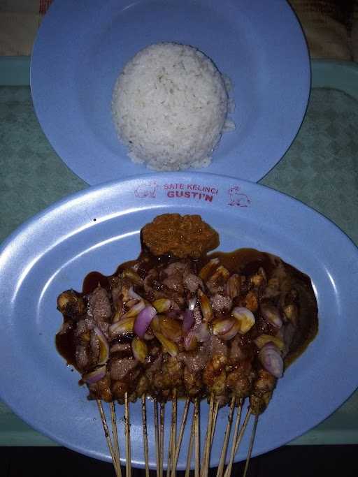 Sate Kelinci 'Agustin 6