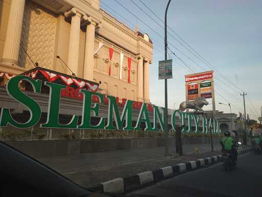 Roti'O Sleman City Hall 10