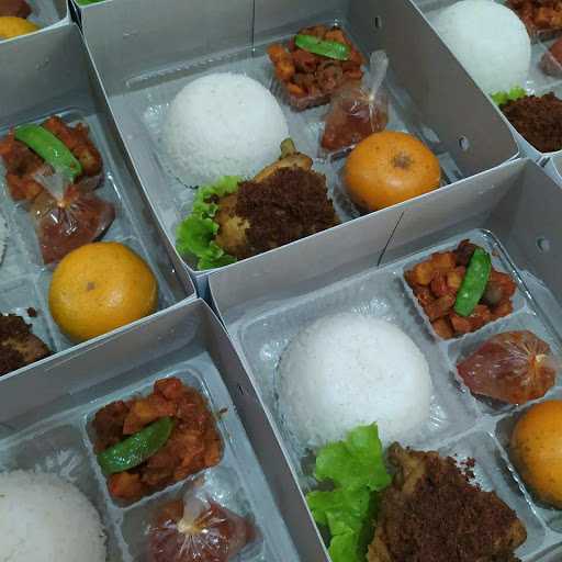 Ayam Goreng Laos Bu Legowo Jogja 10