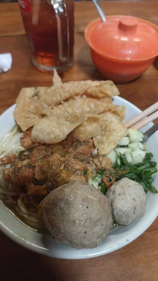 Bakso & Mie Ayam Kingkong 3 8