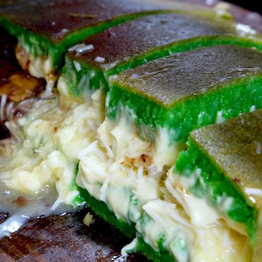 Martabak Roti Bakar Hitsna 7