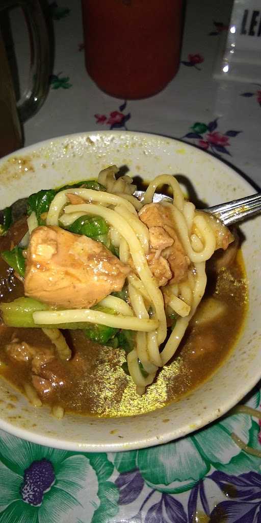 Mie Ayam Lembah Merapi (Sleman) 10