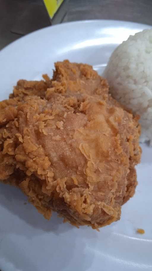 Olive Fried Chicken - Pandowoharjo 8