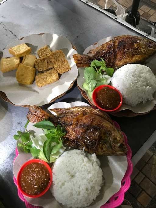 Pecel Lele 9