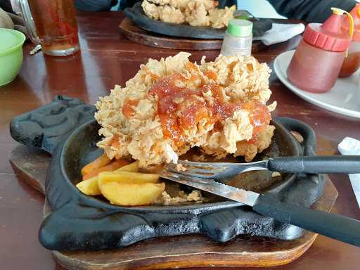 Wangun Steak Bakso & Mie Ayam 3