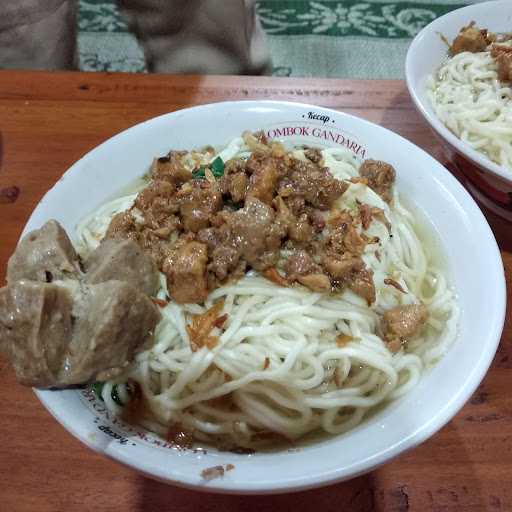 Mie Ayam Bakso Anugrah 2