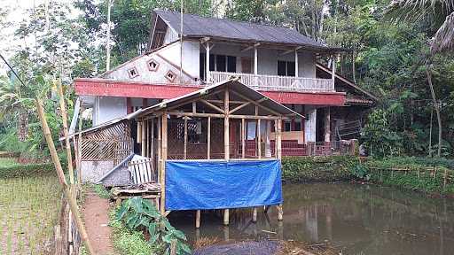 Saung Bamboo Miniatur Haz 7