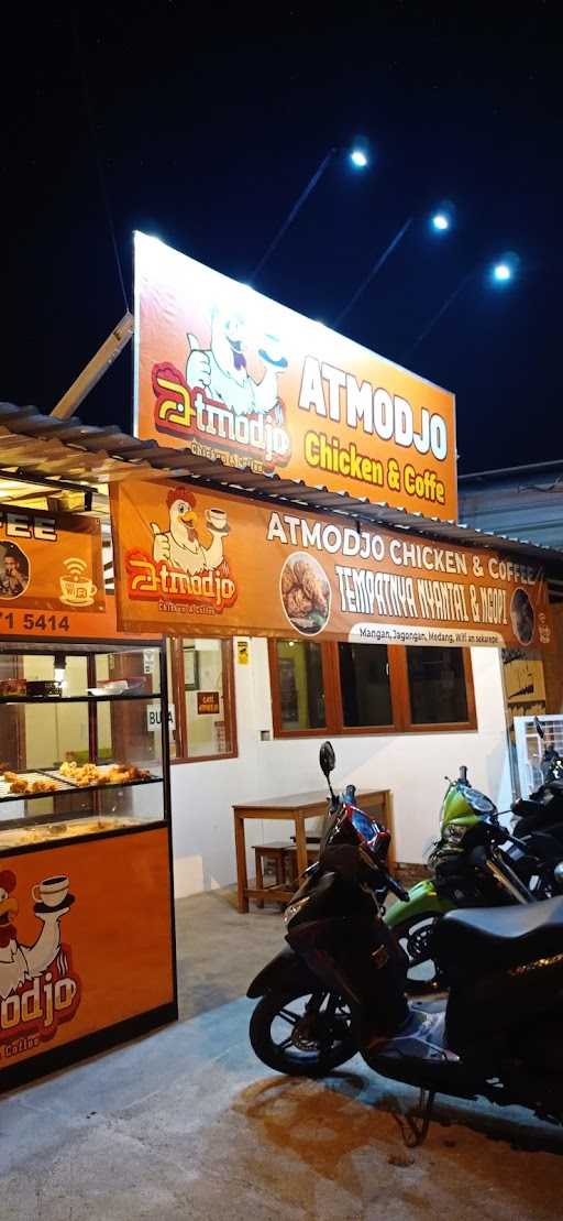 Atmodjo Chicken & Coffee 6