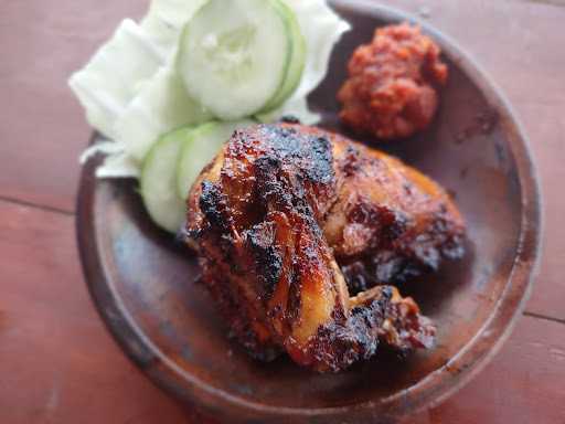 Ayam Bakar Dan Goreng Ibuma 4