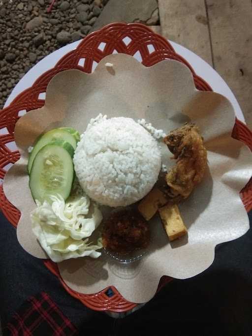 Ayam Goreng Sambel Jegeer 1