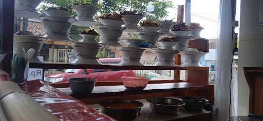 Masakan Padang Putra Kembar 10