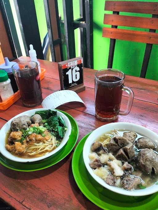 Pak Sariman Bakso & Mie Ayam Ceker 8