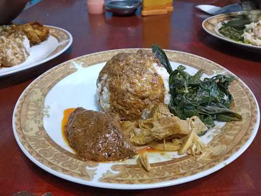 Rumah Makan Padang Singgalang 1