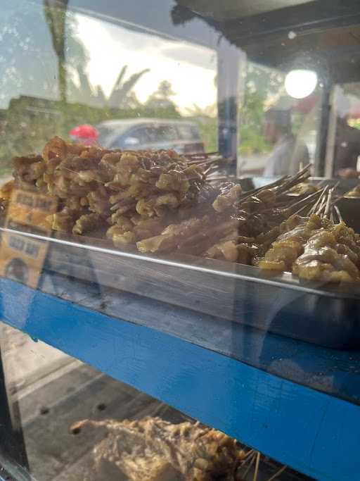 Sate Ayam Pak Kuat 6