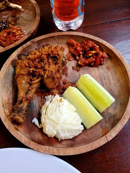 Warung Makan Ayam Alas 5