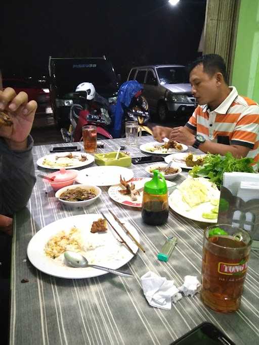 Warung Makan Ika Sari 1