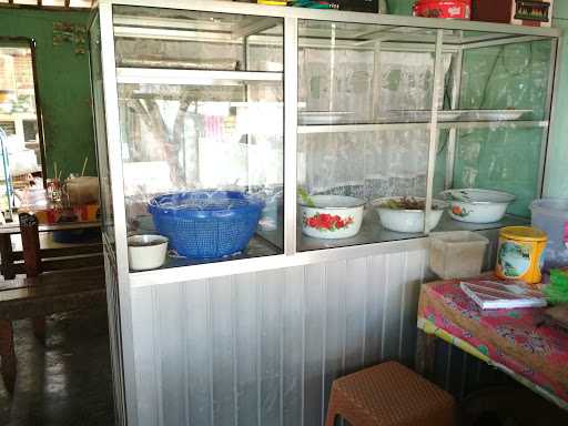 Warung Makan Sederhana Bu Yanti 7