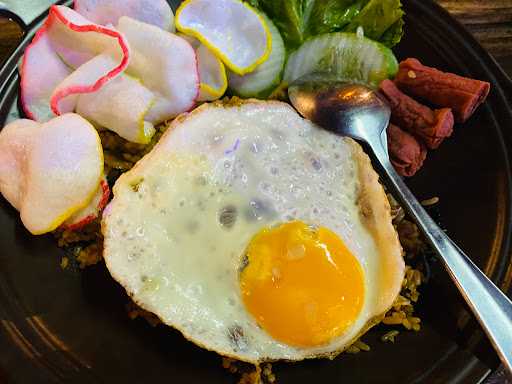 Rumah Makan & Pemancingan Meja Raja 7