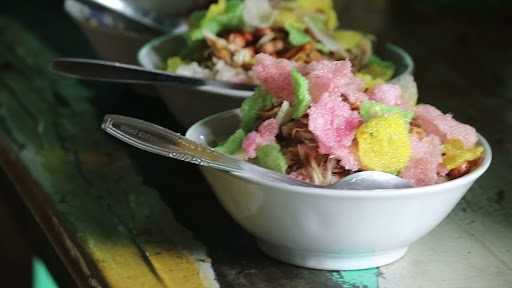 Soto Ayam Pak Tawan Bonjok 10