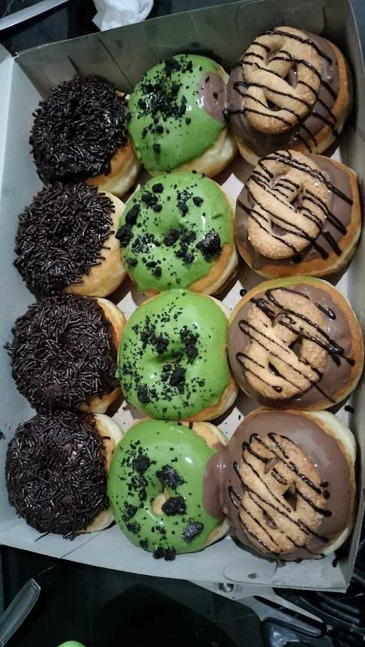 Mh Donat & Bakery 3