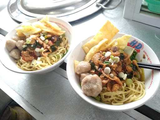 Bakso & Mie Ayam Seriburasa 10