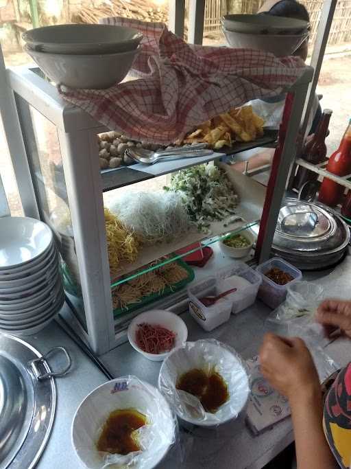 Bakso & Mie Ayam Seriburasa 3