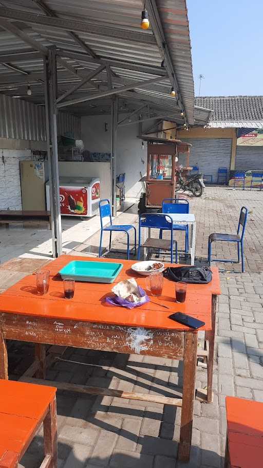 Mie Gacuan & Bakso Adinda 1