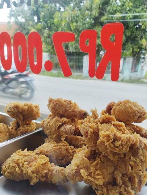 Mina Fried Chicken 3