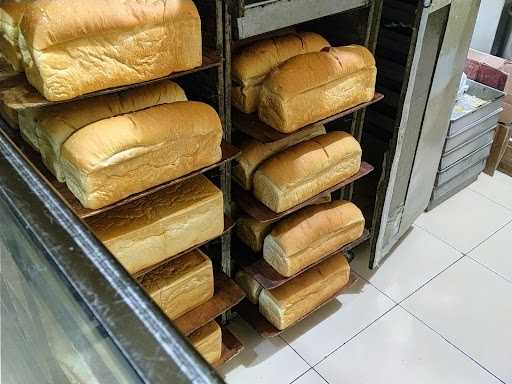 Sari Good Bakery Sg 2