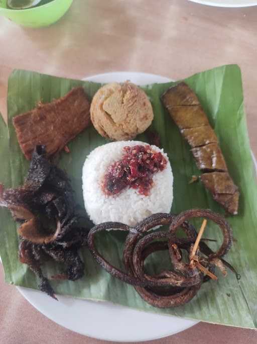 Warung Nasi Ampera Soreang 1