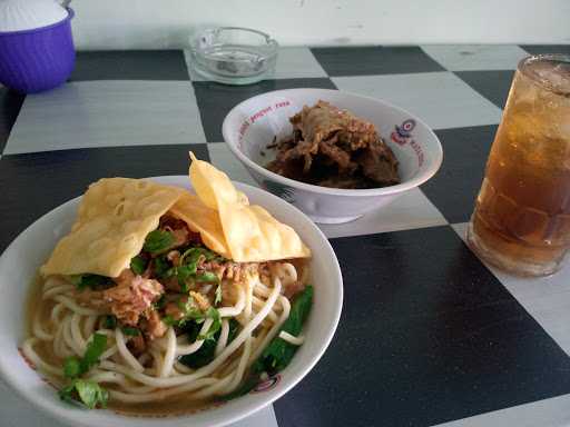 Soto Bakso Mie Ayam Leda Lede 4