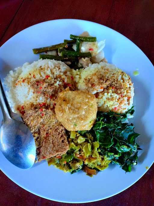 Warung Masakan Padang Nusa Indah 5