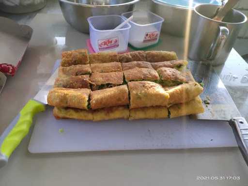 Adlurayen Martabak & Terang Bulan 2