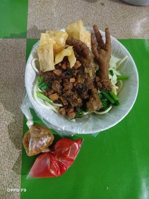 Mie Ayam Mbak Santi 2 3