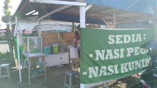 Warung Nasi Kuning 5