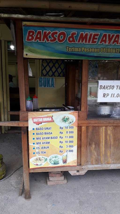 Baso & Mie Ayam Tito 8