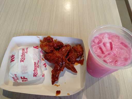 Richeese Factory Kota Subang 8