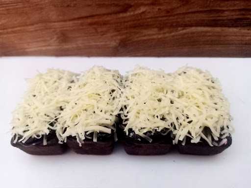 Brownies Meleleh Sentana Sadang Sucinaraja 4