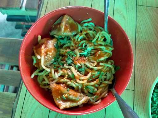 Mie Yamin Miyabi 2