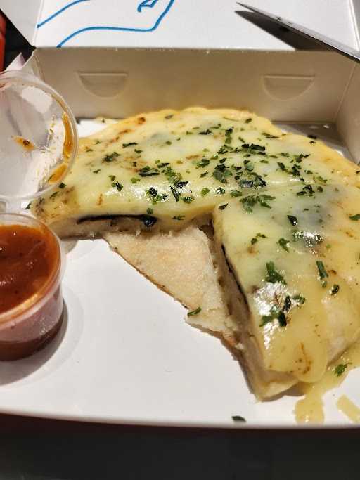 Gamchi Korean Potato Cheese Bread, Aeon Sentul 2