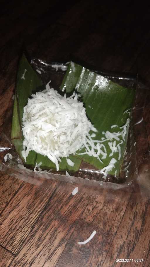 Sari Sari - Aneka Kue Jajan Pasar 10