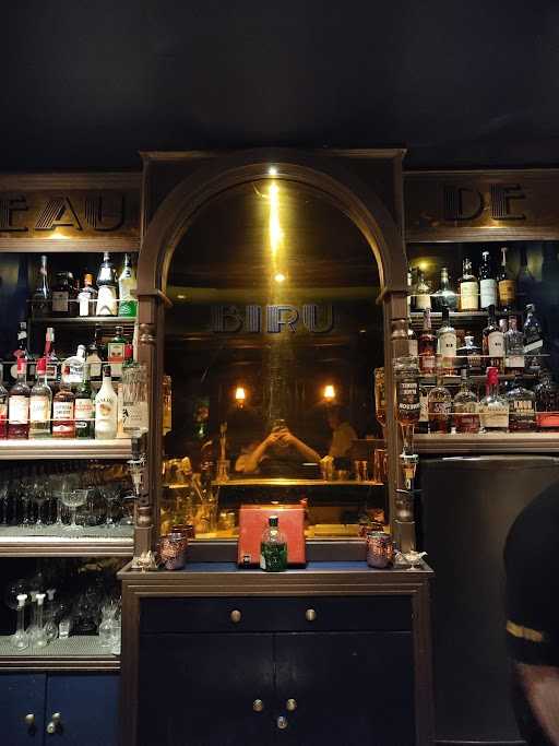 Biru - Speakeasy Bar 6