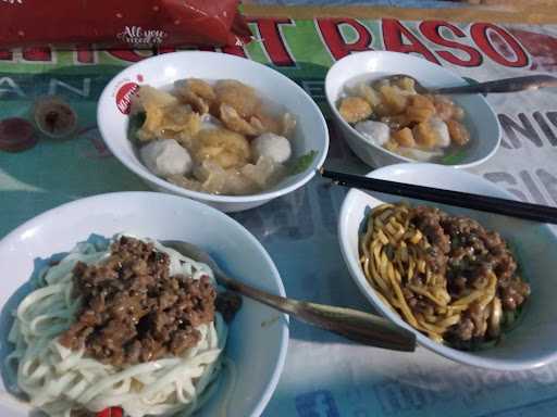 Mie Baso Pangsit Safira 10