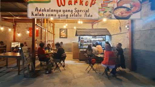 Warkop Republic Pasteur 2