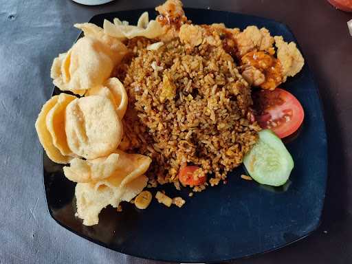 Kareueuss( Nasi Goreng) 7