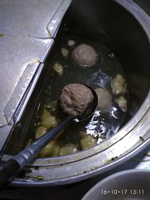 Mie Bakso Bola Dunia 4