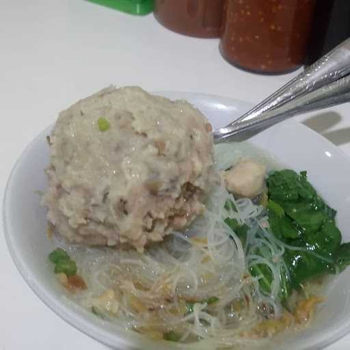 Mie Bakso Bola Dunia 7