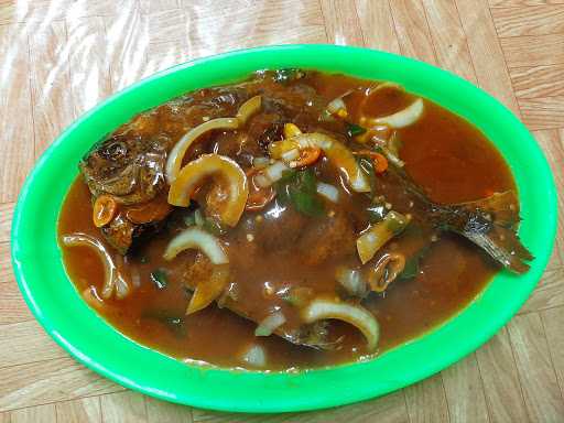 Seafood Pecel Lele Fadillah 68 10